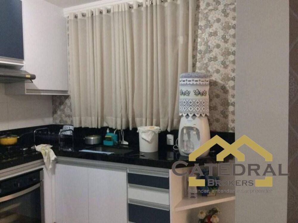 Sobrado, 3 quartos, 240 m² - Foto 1