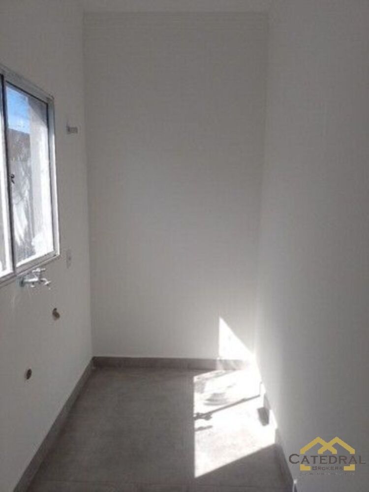 Casa à venda com 3 quartos, 300m² - Foto 8
