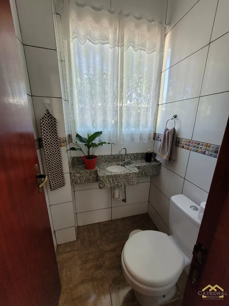 Chácara à venda com 2 quartos, 200m² - Foto 4