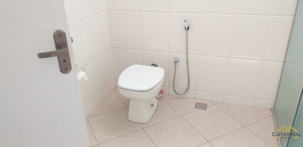 Casa à venda com 2 quartos, 138m² - Foto 7