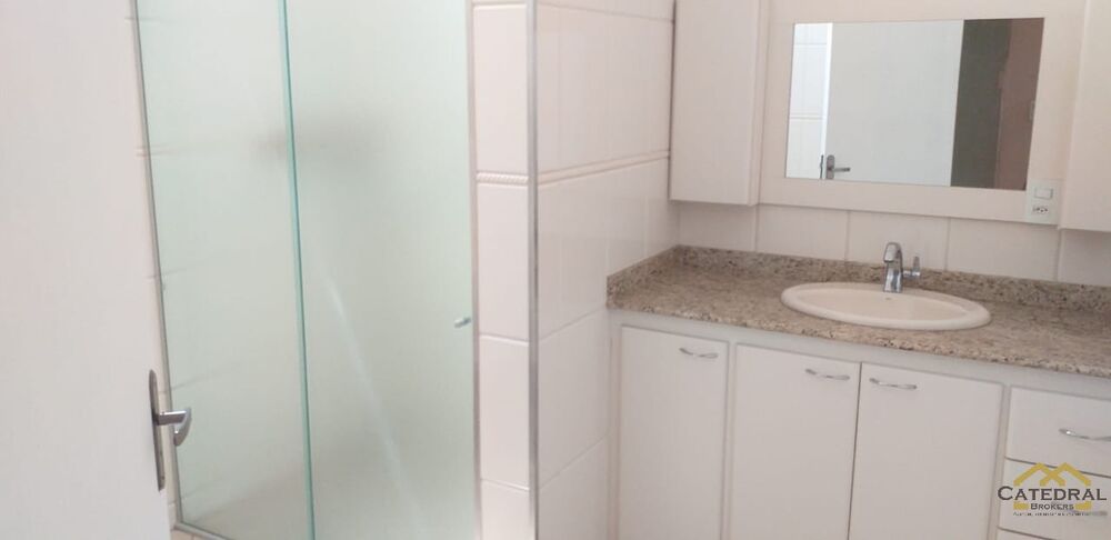 Casa à venda com 2 quartos, 138m² - Foto 6