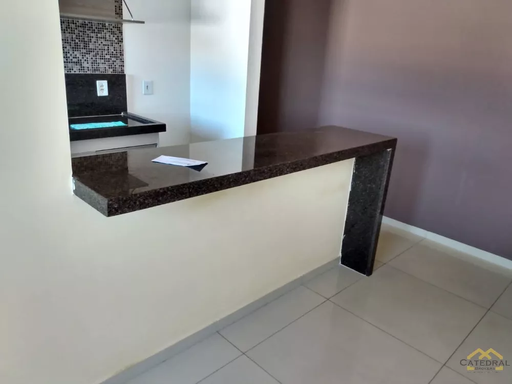 Apartamento à venda com 2 quartos, 54m² - Foto 2