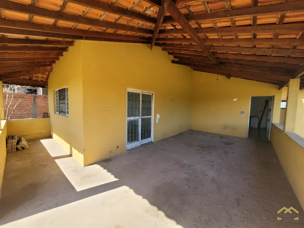 Chácara à venda com 2 quartos, 2250m² - Foto 7