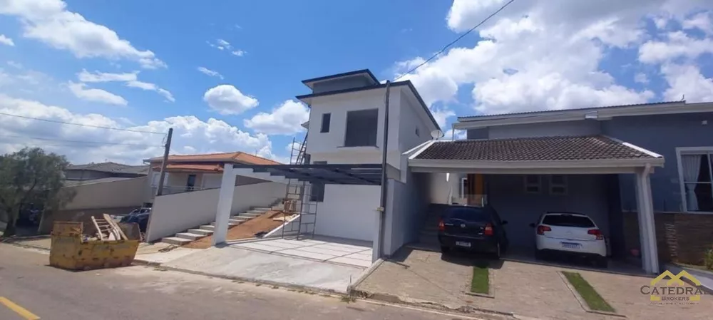 Casa de Condomínio à venda com 3 quartos, 190m² - Foto 2