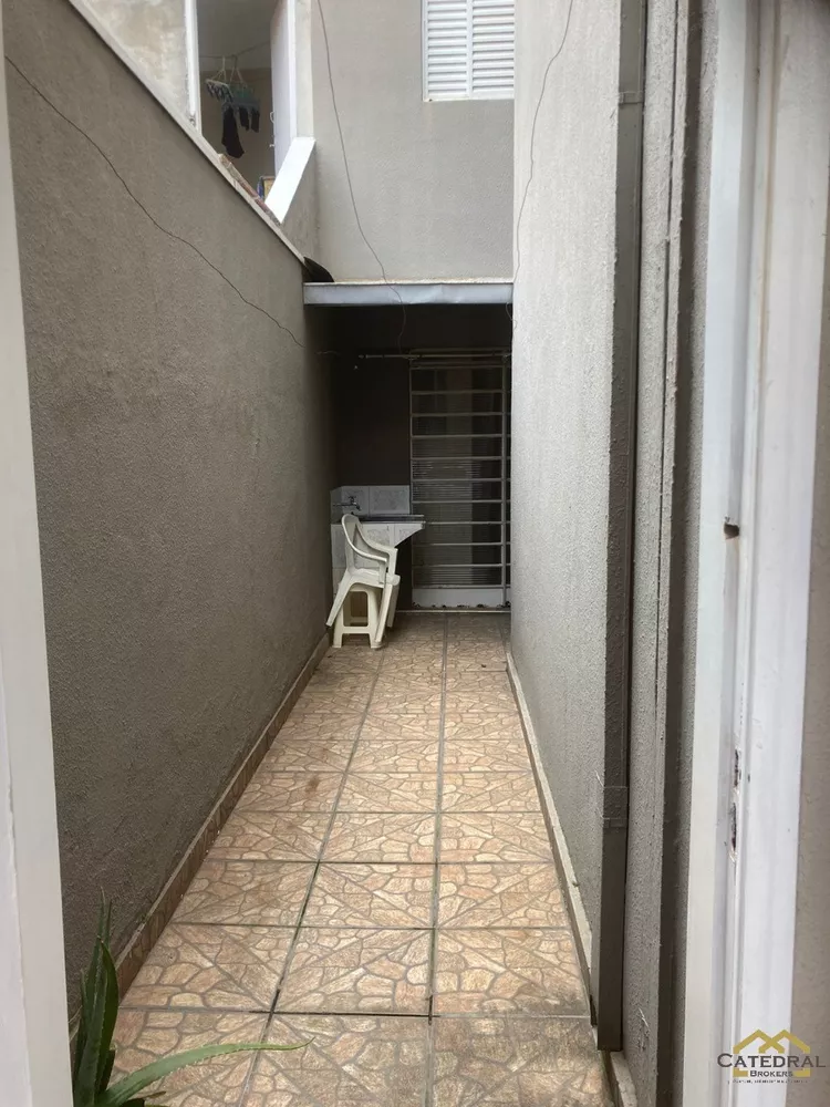 Sobrado à venda com 2 quartos, 109m² - Foto 2