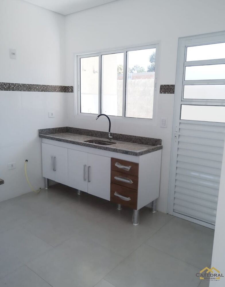 Casa à venda com 3 quartos, 85m² - Foto 3