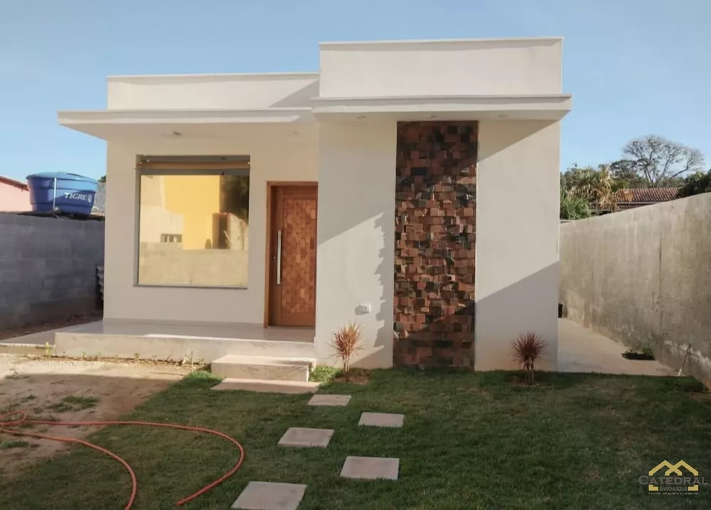 Casa, 3 quartos, 85 m² - Foto 1