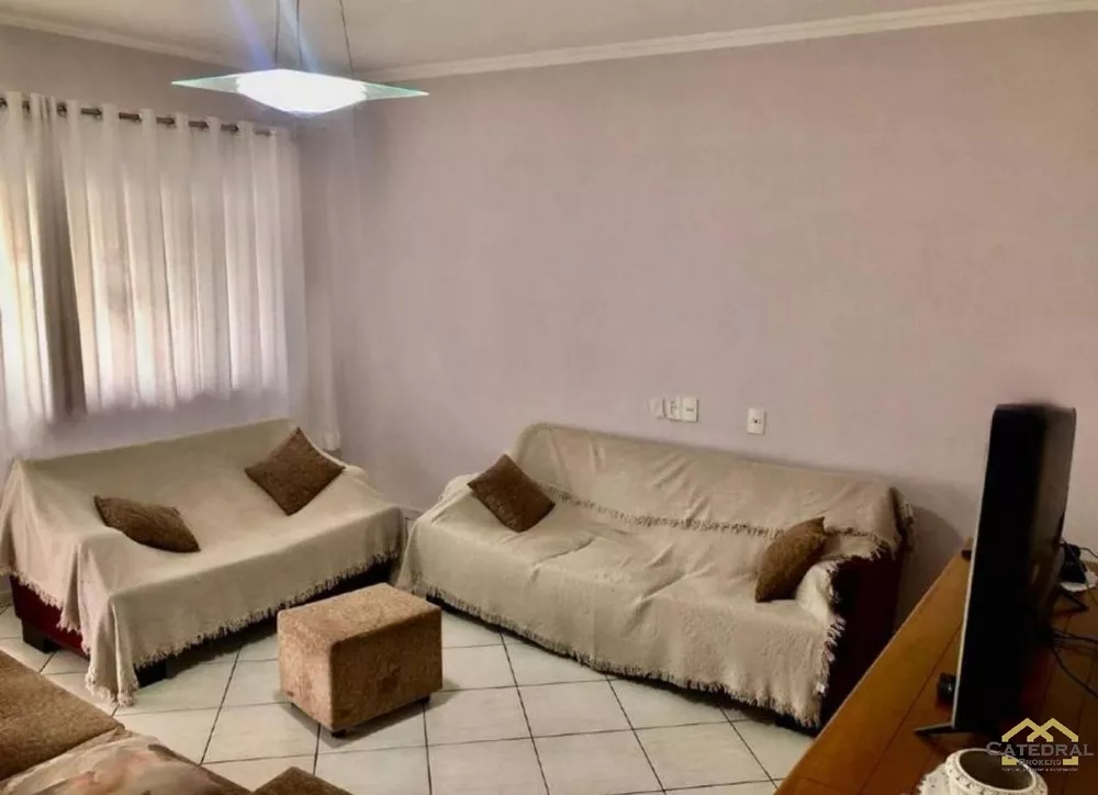 Casa à venda com 2 quartos, 199m² - Foto 3