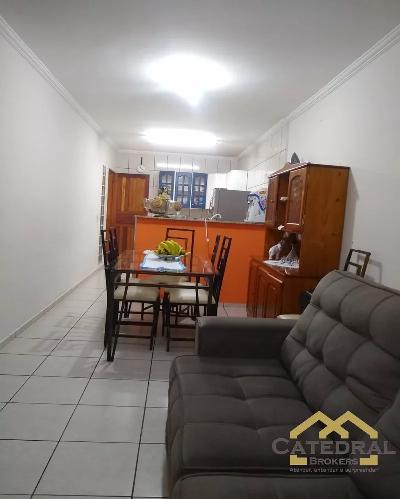 Casa à venda com 2 quartos, 126m² - Foto 6