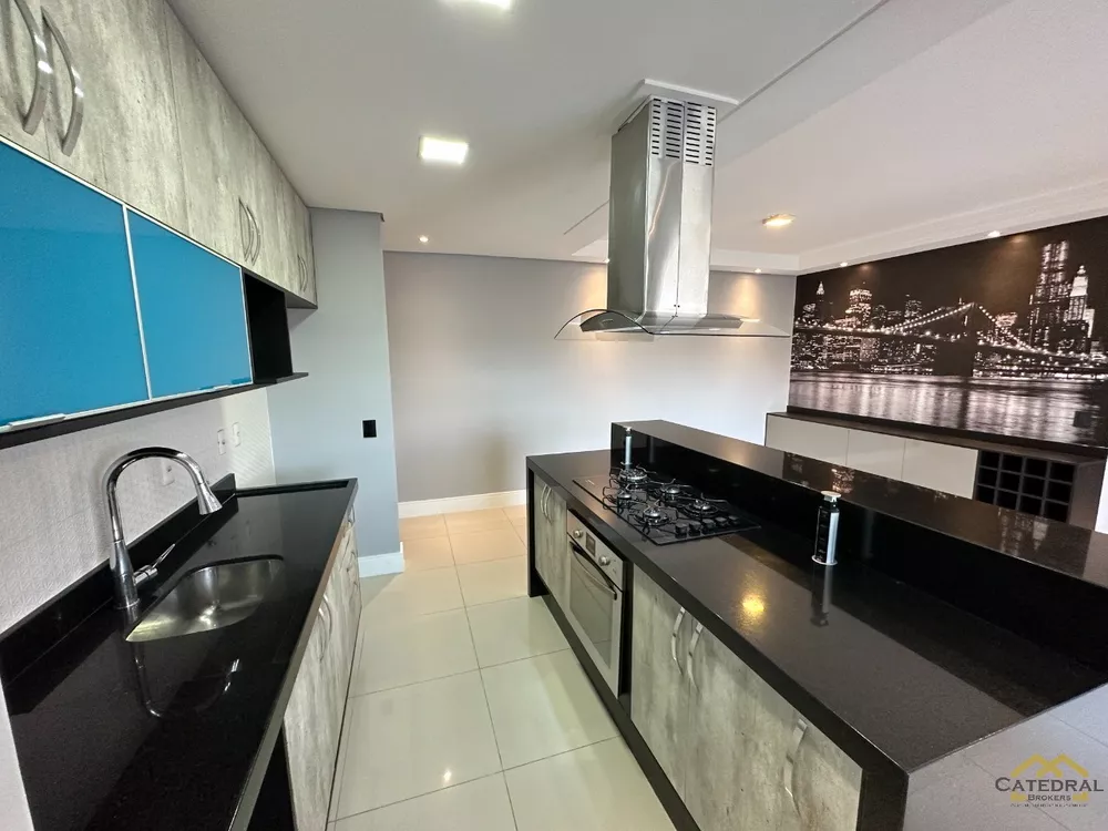 Apartamento à venda com 2 quartos, 87m² - Foto 2