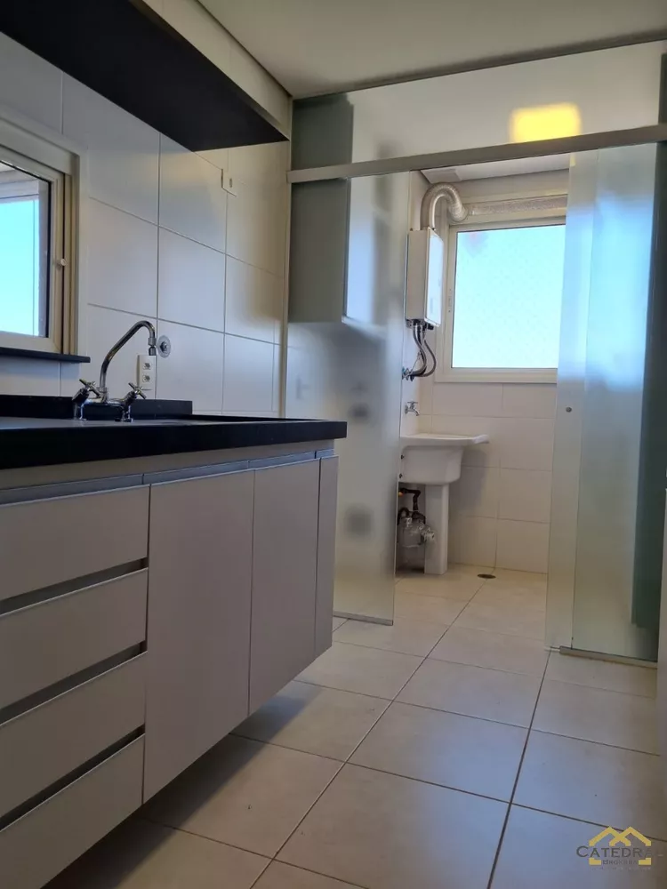 Apartamento à venda com 2 quartos, 82m² - Foto 4