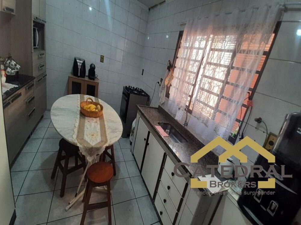 Sobrado à venda com 6 quartos, 360m² - Foto 10