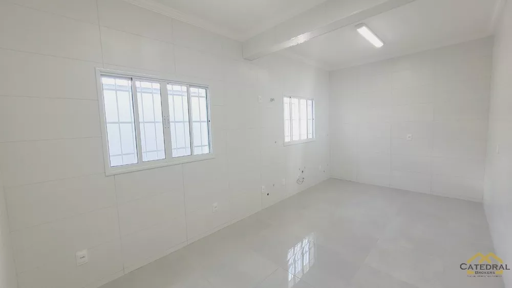 Casa à venda com 3 quartos, 140m² - Foto 5