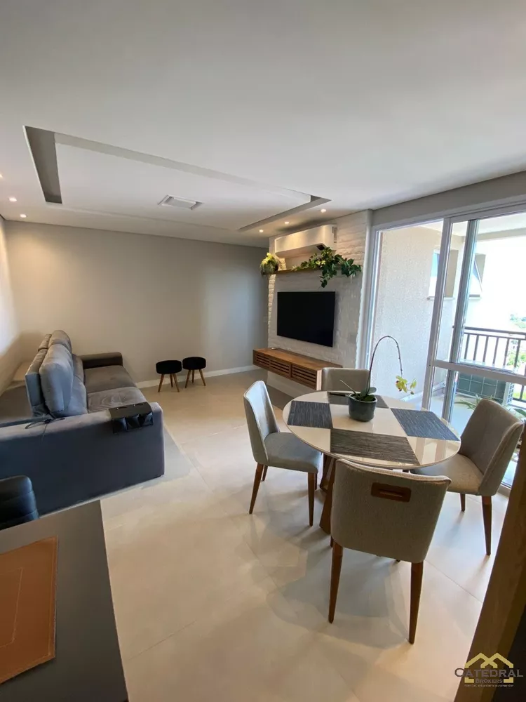 Apartamento à venda com 3 quartos, 84m² - Foto 1