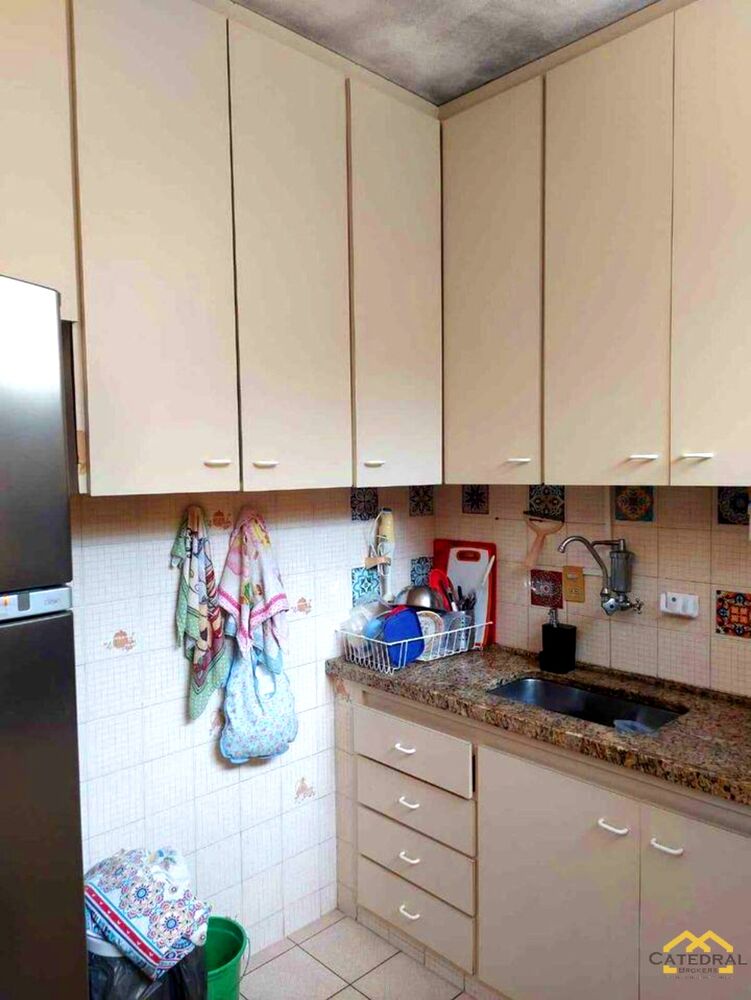 Casa, 2 quartos, 200 m² - Foto 1