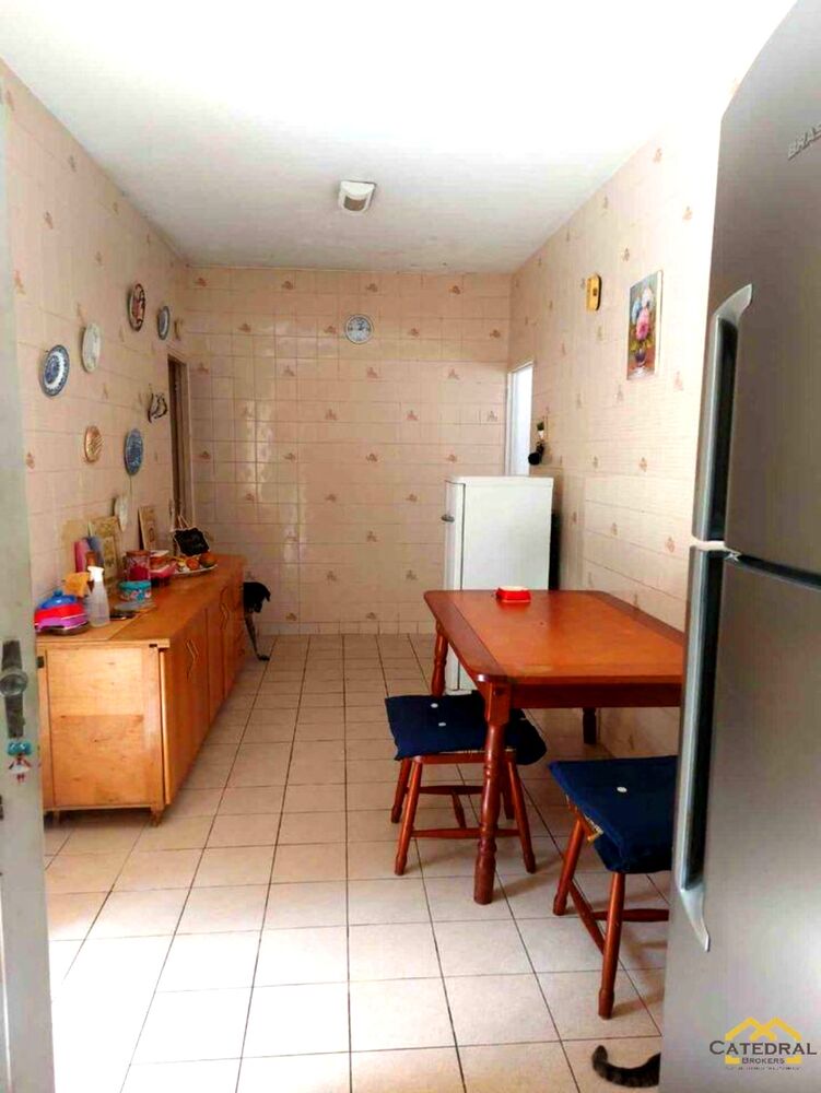 Casa, 2 quartos, 200 m² - Foto 3