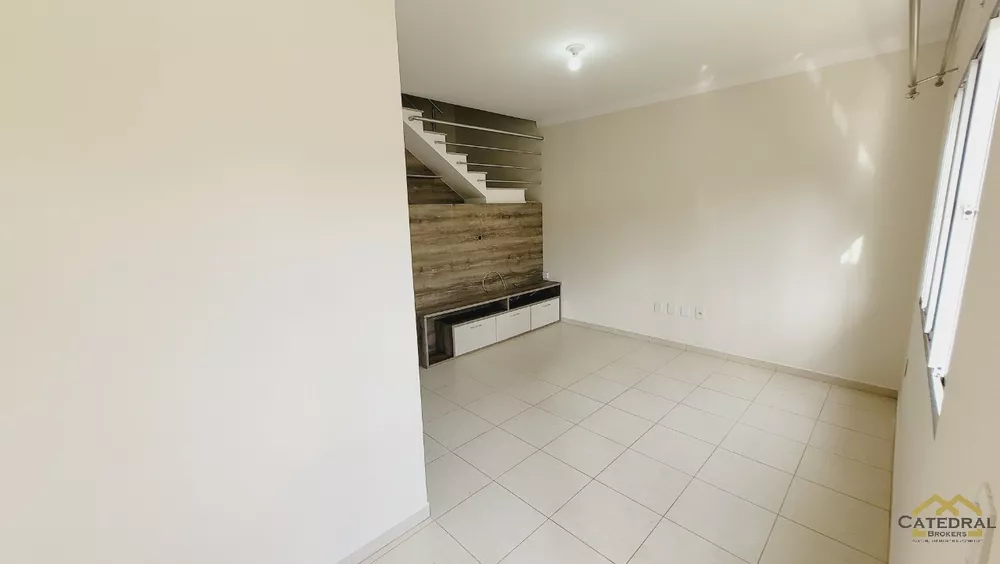 Casa de Condomínio à venda com 3 quartos, 117m² - Foto 3