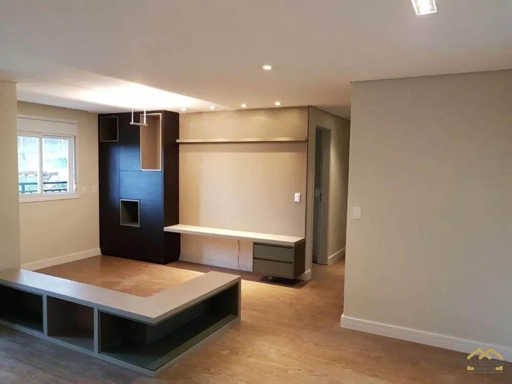 Apartamento à venda com 2 quartos, 92m² - Foto 4