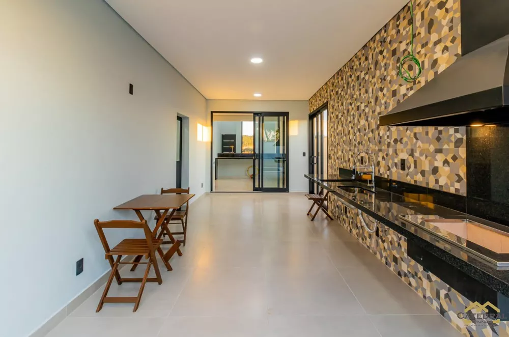 Casa de Condomínio à venda com 3 quartos, 385m² - Foto 7