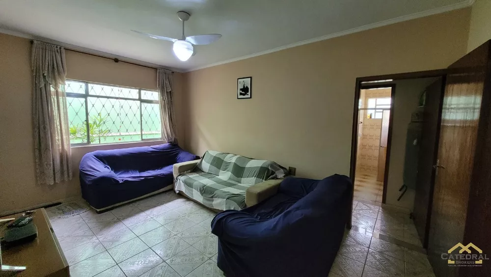 Casa à venda com 3 quartos, 165m² - Foto 3