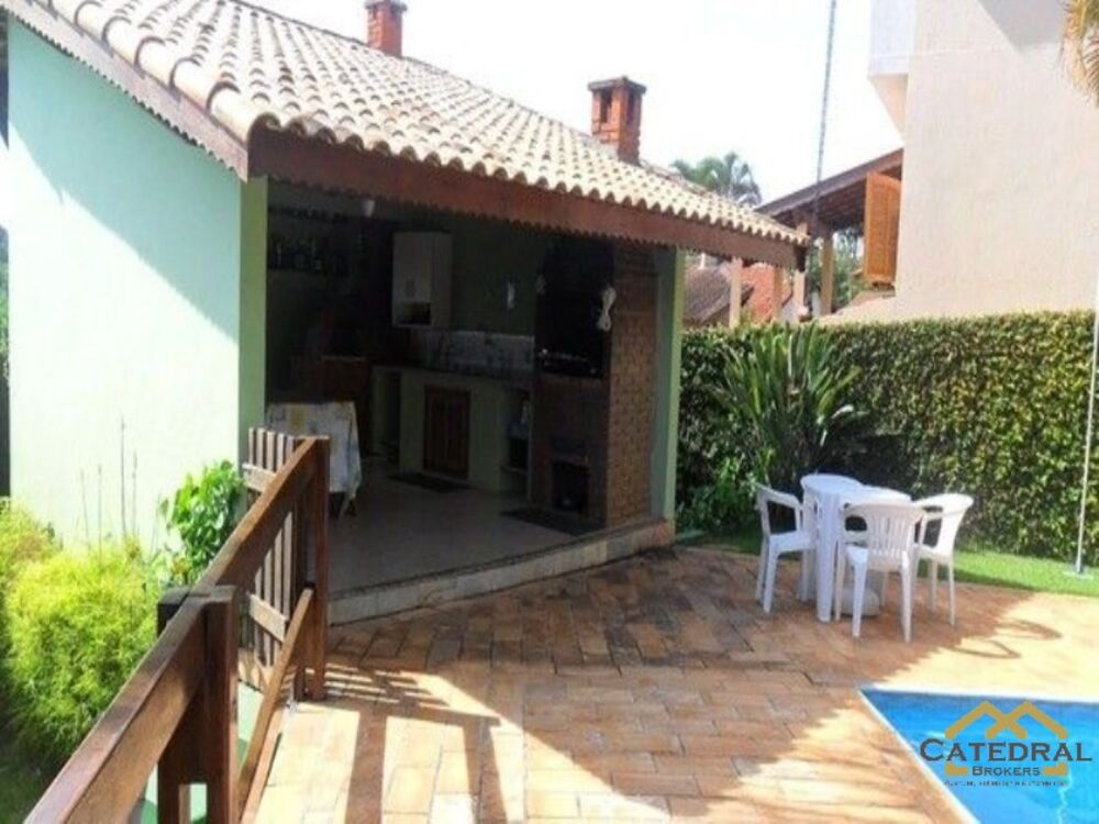 Casa, 3 quartos, 210 m² - Foto 4