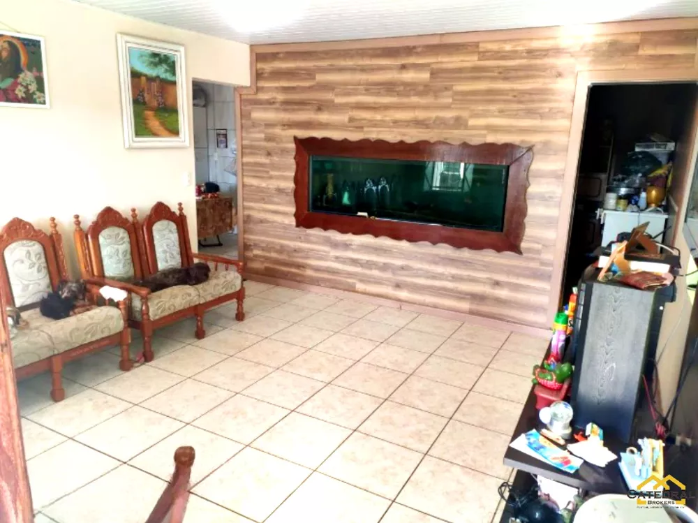 Chácara à venda com 4 quartos, 190m² - Foto 1