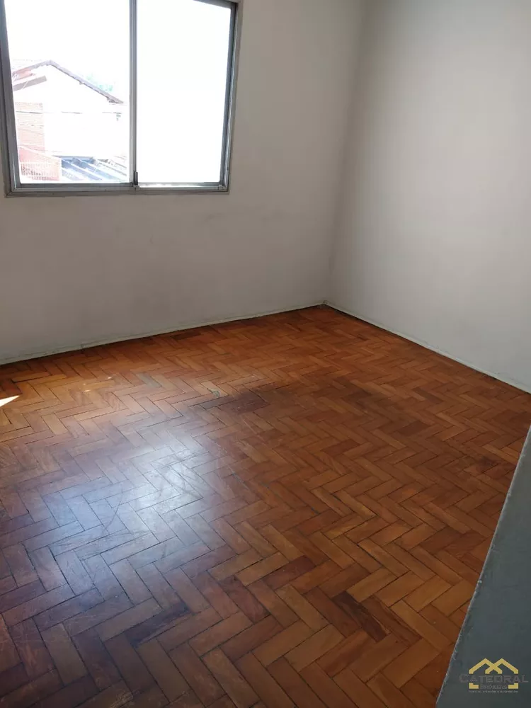 Sobrado à venda com 3 quartos, 182m² - Foto 3