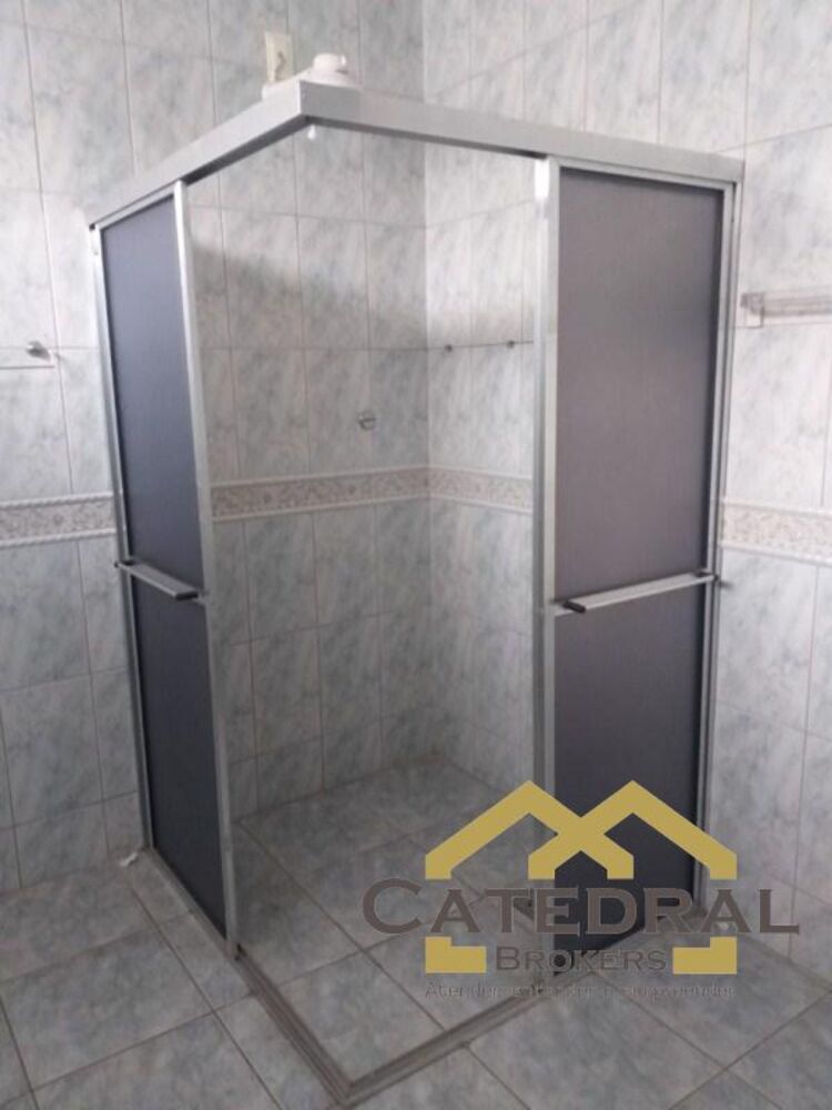 Casa Comercial à venda com 3 quartos, 347m² - Foto 16
