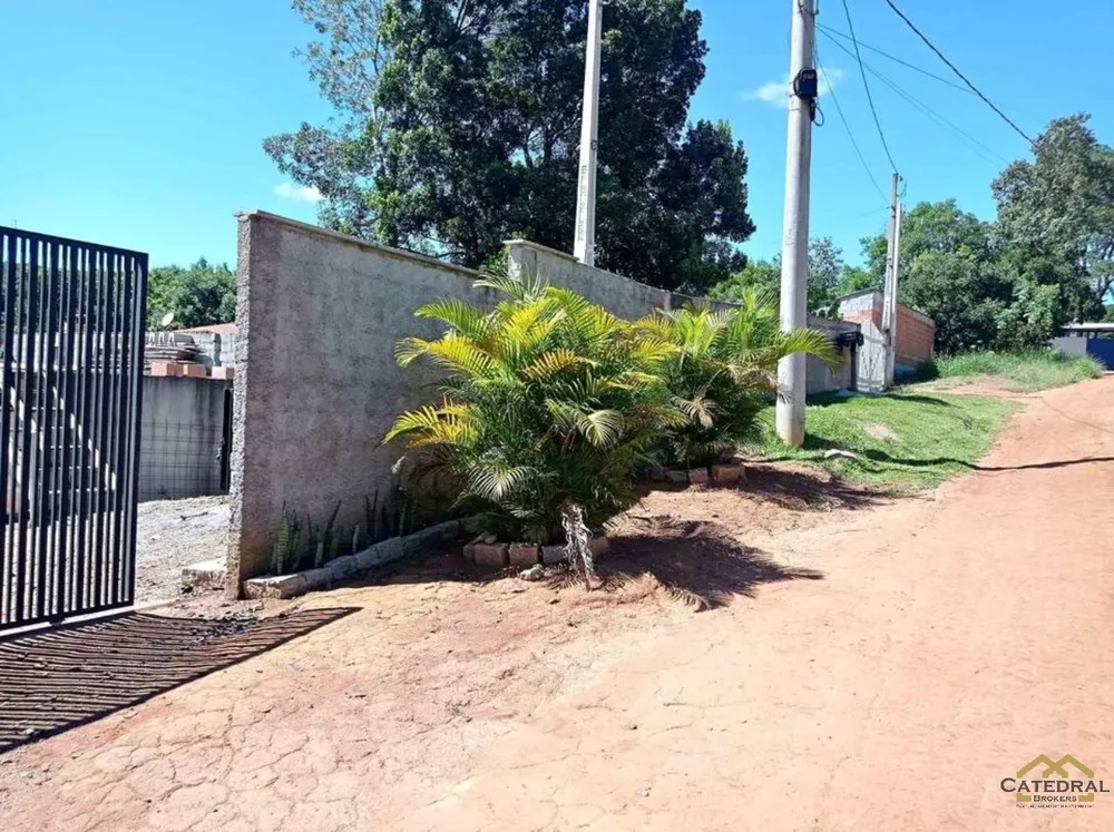 Chácara à venda com 3 quartos, 120m² - Foto 3