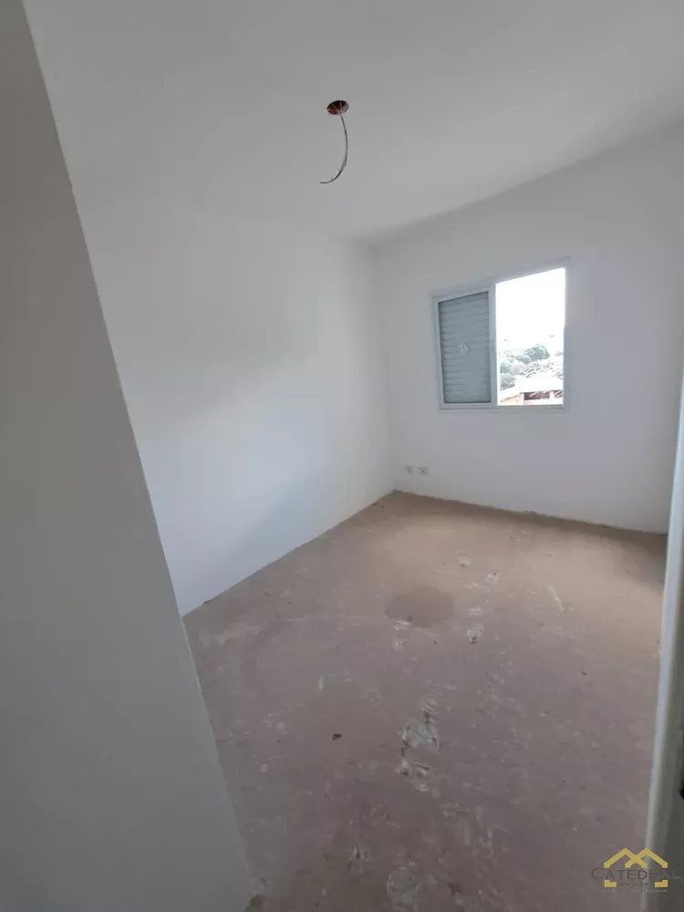 Apartamento à venda com 3 quartos, 76m² - Foto 8