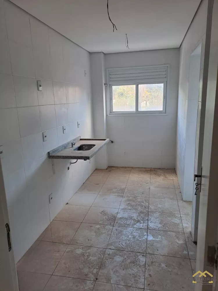 Apartamento à venda com 3 quartos, 76m² - Foto 3