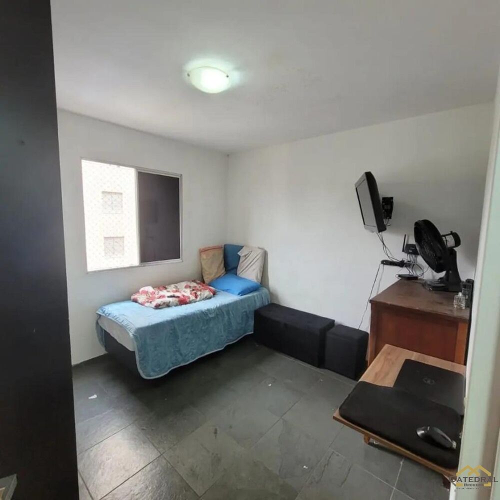 Apartamento à venda com 2 quartos, 60m² - Foto 5