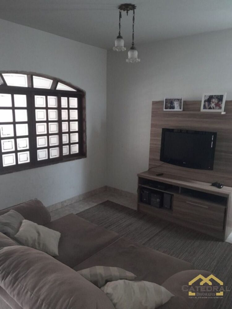 Casa, 4 quartos - Foto 1