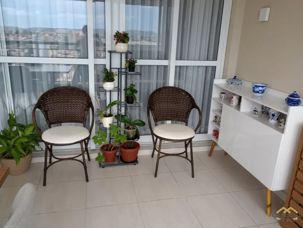 Apartamento à venda com 3 quartos, 163m² - Foto 6