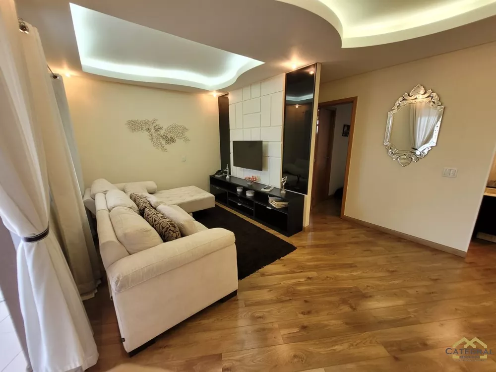 Apartamento à venda com 3 quartos, 123m² - Foto 4