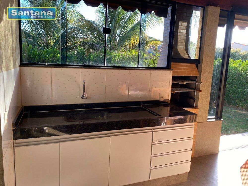 Casa de Condomínio à venda com 4 quartos, 168m² - Foto 2