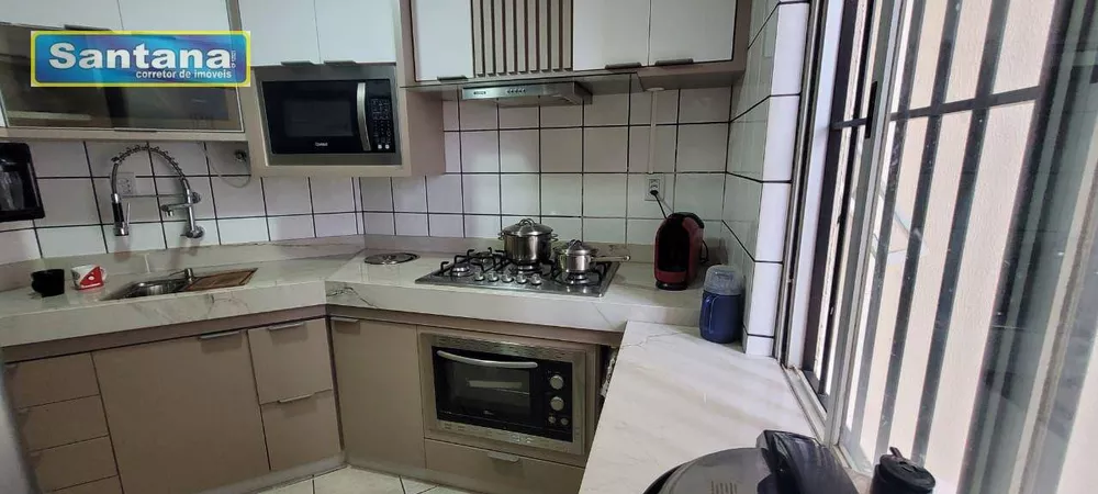 Apartamento à venda com 2 quartos, 85m² - Foto 3