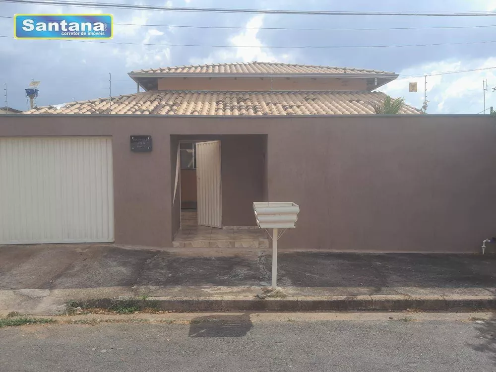 Casa à venda com 3 quartos, 120m² - Foto 2