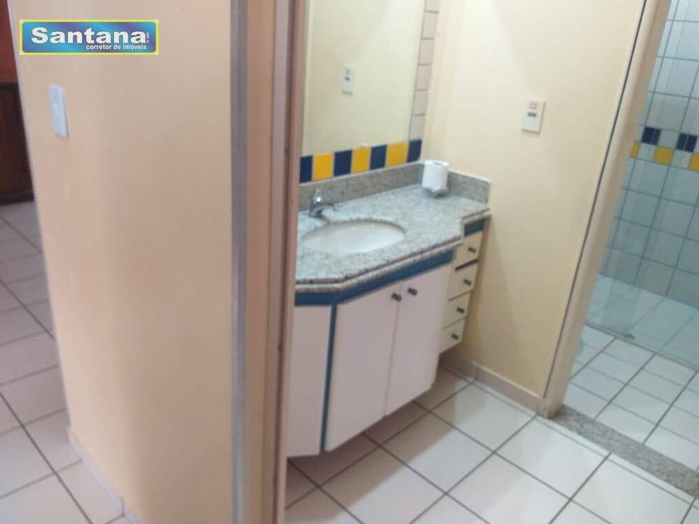 Apartamento à venda com 2 quartos, 69m² - Foto 4