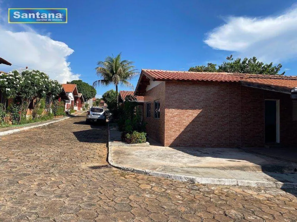 Casa de Condomínio à venda com 2 quartos, 150m² - Foto 2