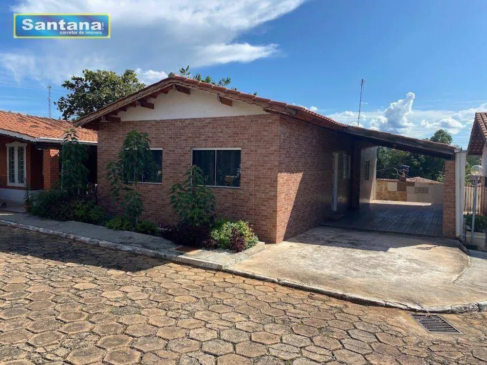 Casa de Condomínio à venda com 2 quartos, 150m² - Foto 1