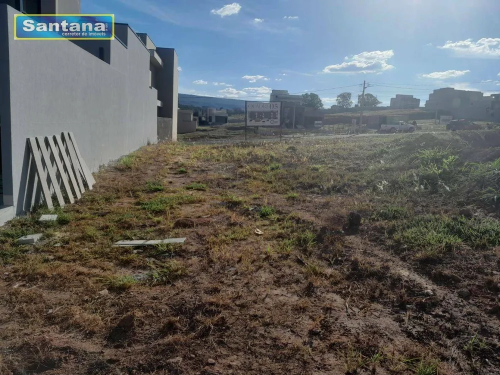 Loteamento e Condomínio, 250 m² - Foto 1