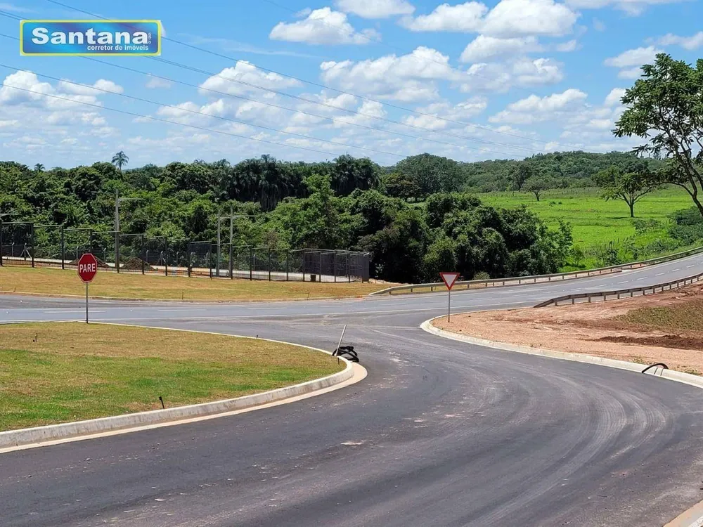 Loteamento e Condomínio, 250 m² - Foto 3