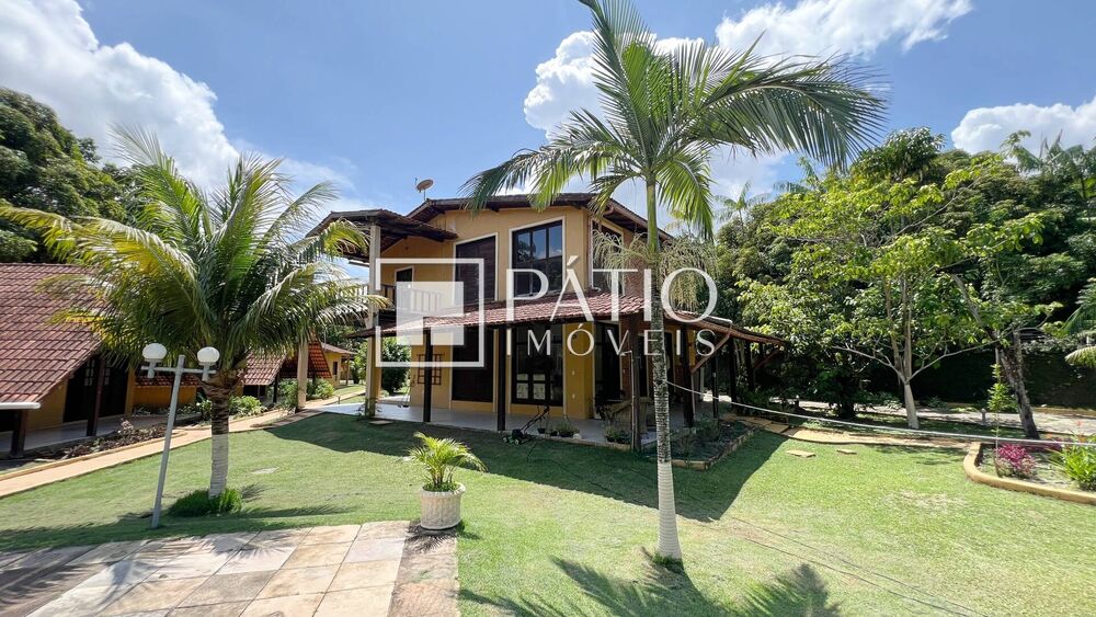 Casa, 6 quartos, 1400 m² - Foto 1