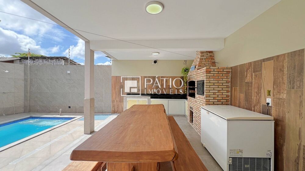 Casa, 4 quartos, 230 m² - Foto 3