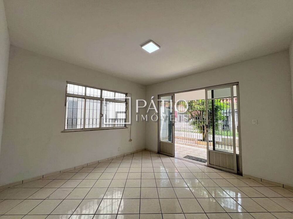 Casa à venda e aluguel com 6 quartos, 356m² - Foto 15