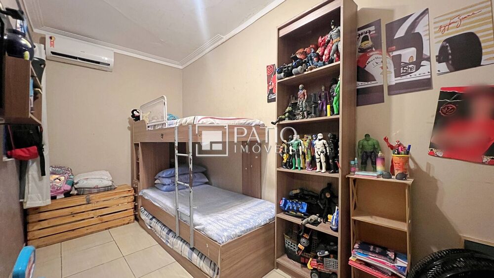 Casa, 3 quartos, 200 m² - Foto 4