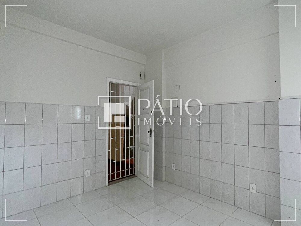 Apartamento à venda com 1 quarto, 40m² - Foto 4