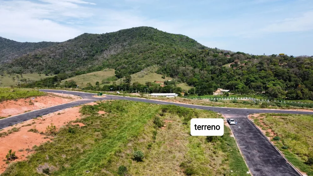 Terreno à venda, 300m² - Foto 1