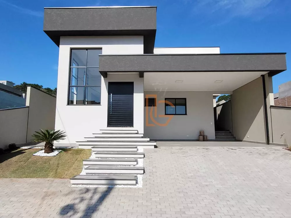 Casa à venda com 3 quartos, 189m² - Foto 2